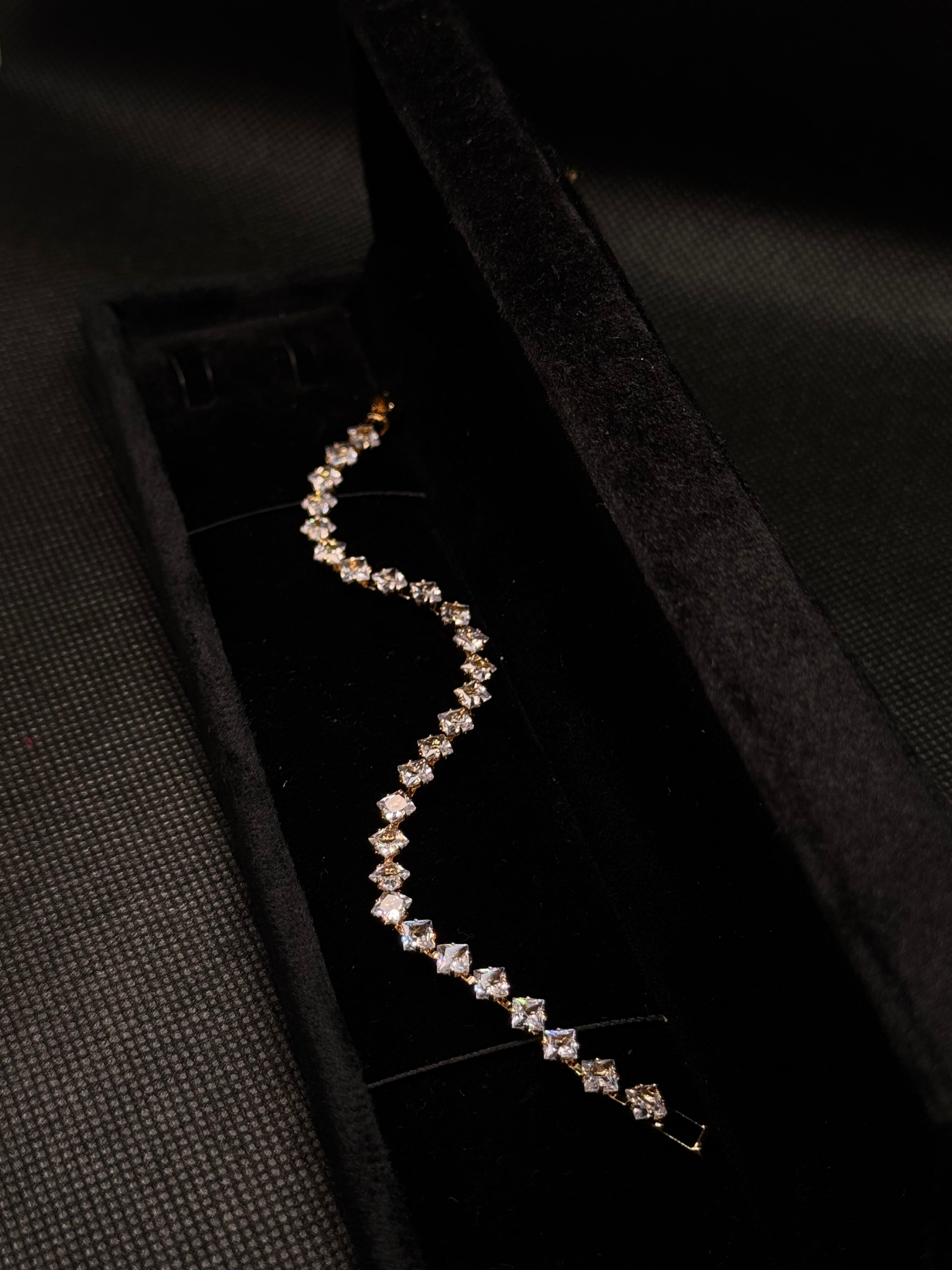 Geometric Sparkle Link Bracelet