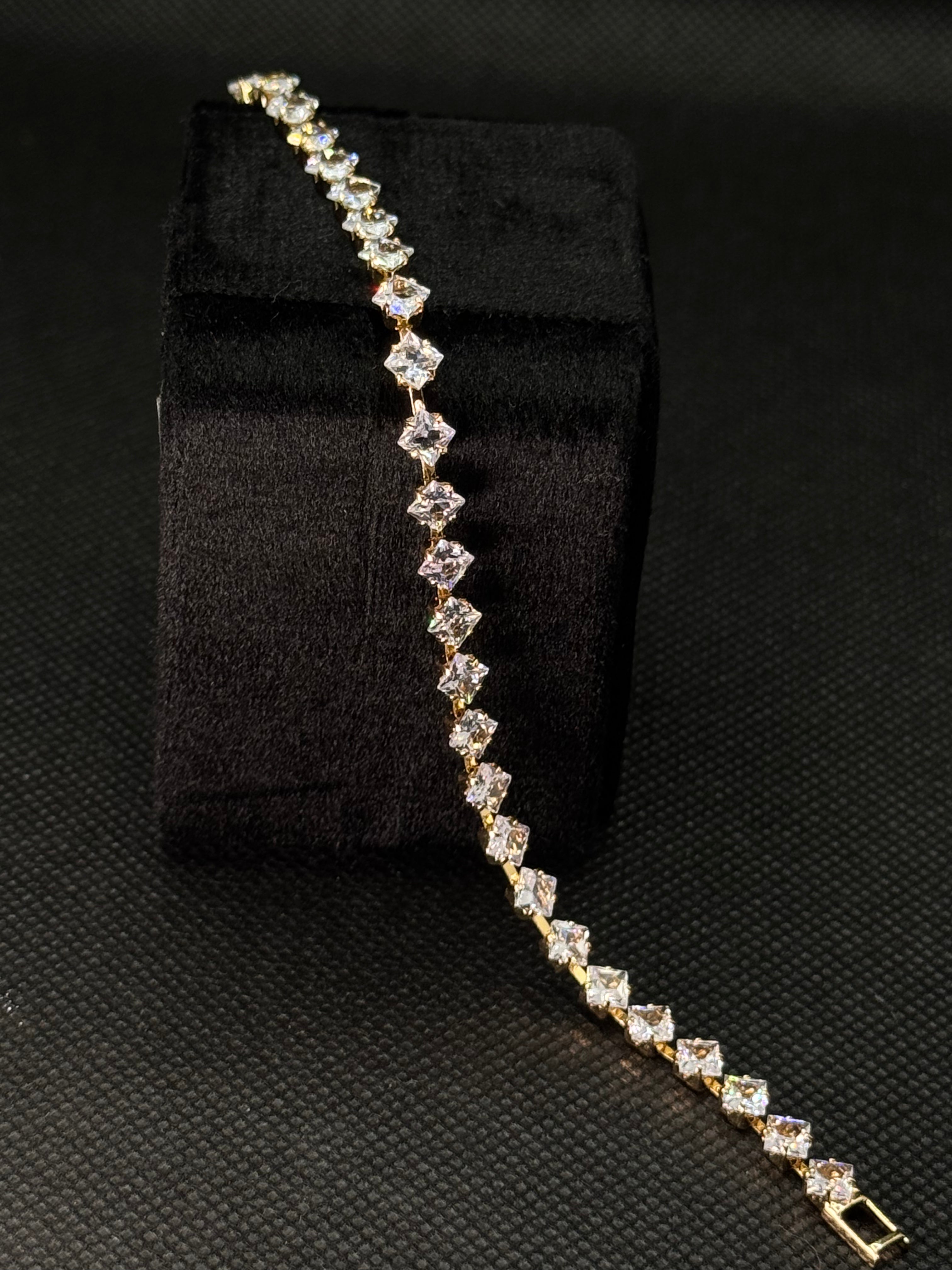 Geometric Sparkle Link Bracelet